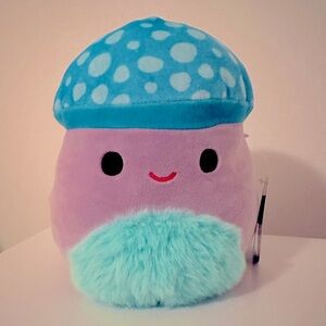🍄NWT 8” Pyle, the Mushroom, Original Squishmallow🍄